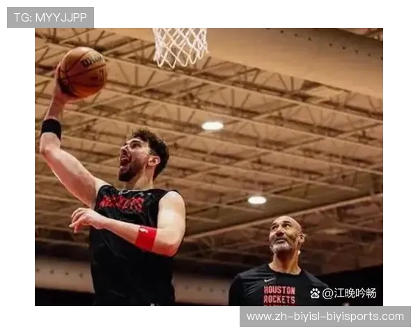 休斯顿火箭队贴吧中球迷关注的焦点是什么