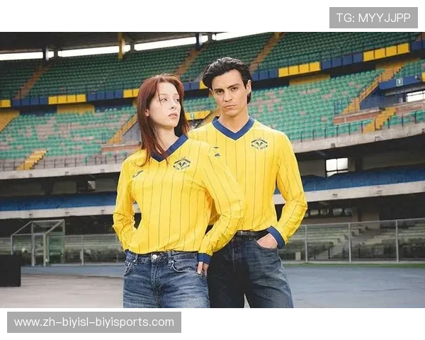 意甲球队各球队队服图片：意甲联赛各球队的队服设计与图片展示